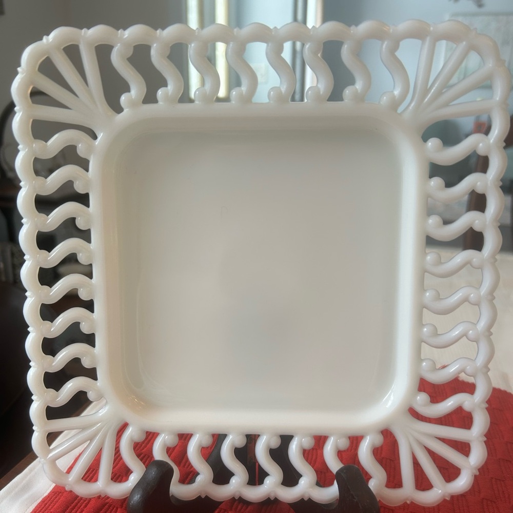 VINTAGE, SET OF 4, WESTMORELAND, MILK GLASS, S PATTERN, 8 3/8” SQUARE PLATES. - Picture 2 of 3